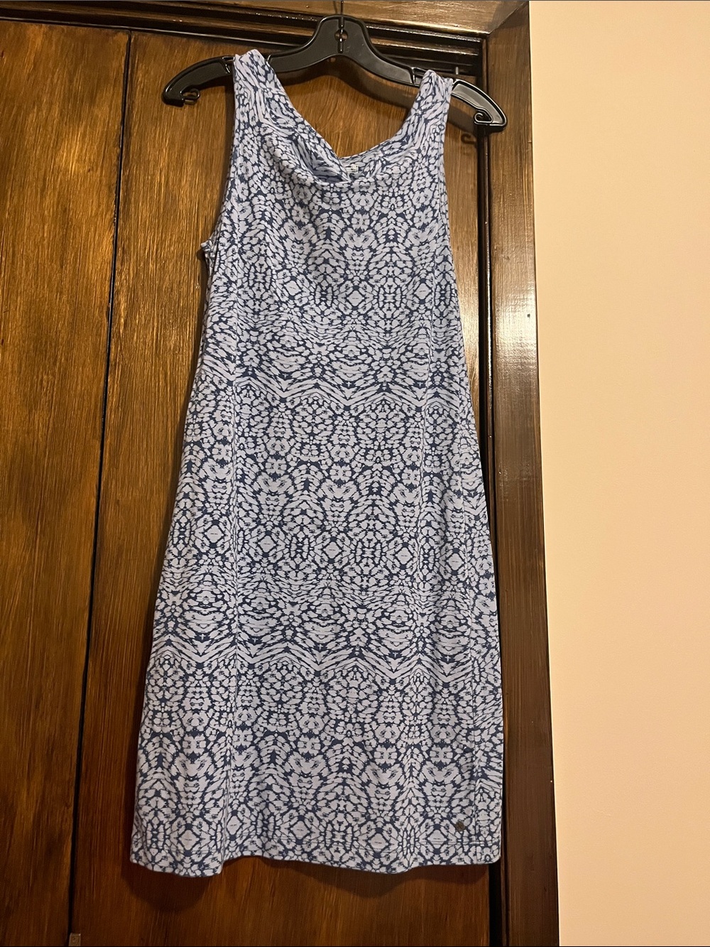 Eddie Bauer Blue and White Patterned Midi Dress